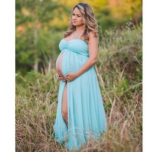 Maternity gown for photoshoot